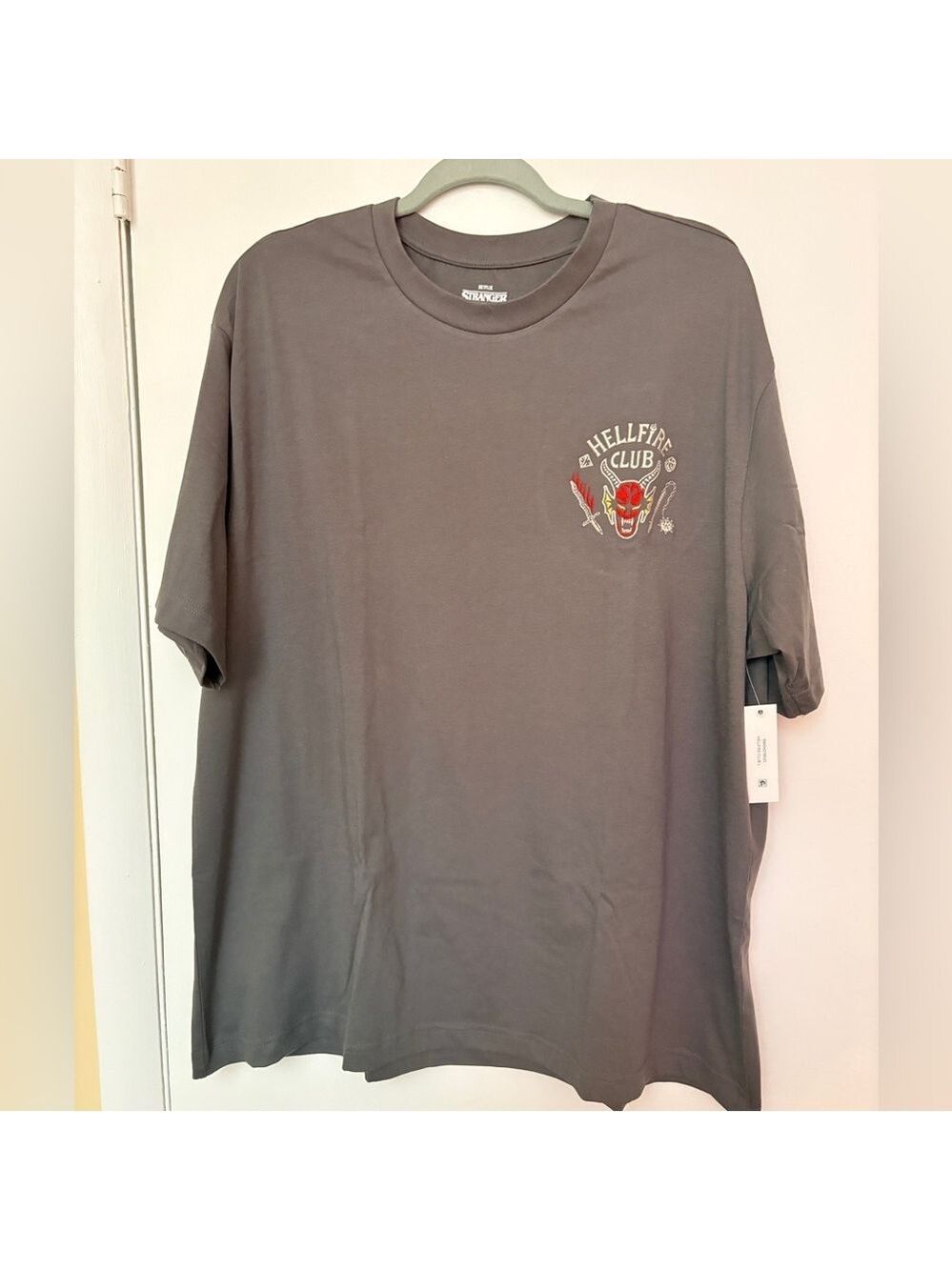 Stranger Things Men’s Hellfire Club Gray T-Shirt